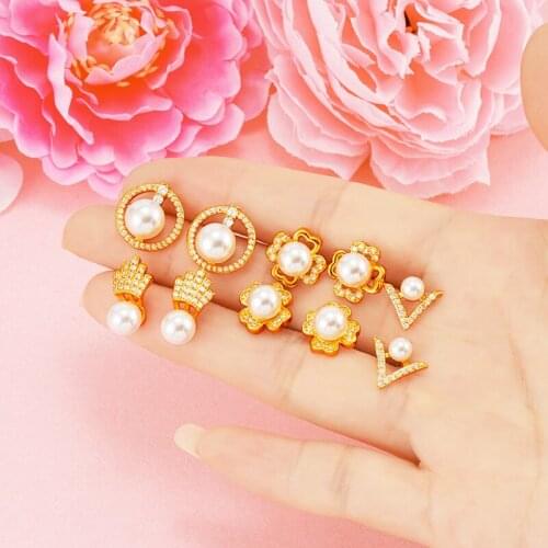 Fashion white AAA Cubic Zirconia Stud Earrings for women Crystal Ear Studs For Women 24K gold earrings wedding Jewelry brincos