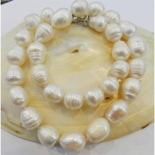 18 INCHES LONG BIG RICE SHAPE 10-11MM WHITE REAL NATURAL PEARL NECKLACE AAA
