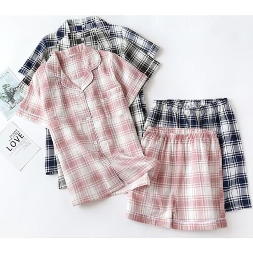 Summer men and women 100% cotton double gauze pajamas plaid short-sleeved shorts suit couple casual home service two-piece loose