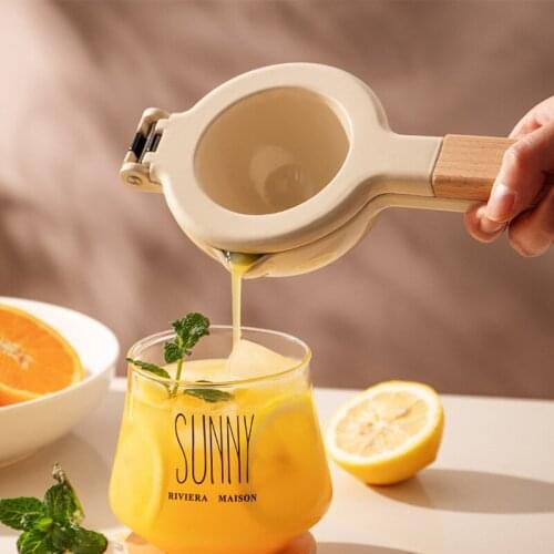 Manual Juicer Wooden Handle Lemon Clip Manual Lemon Clip Household Small Portable Fruit Juice Artifact Kitchen Gadgets