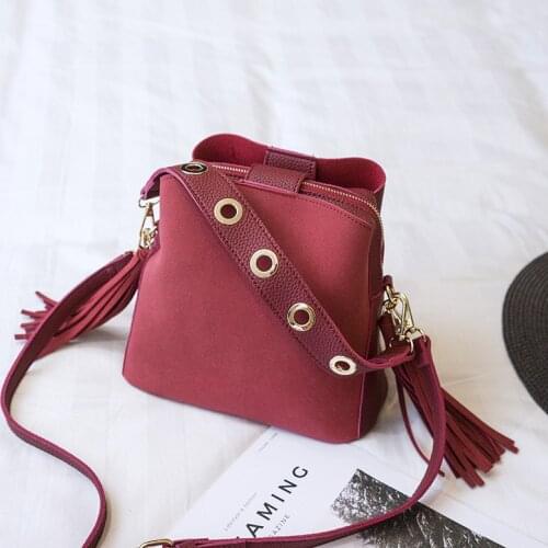 2020 Fashion Scrub Women Bucket Bag Vintage Tassel Messenger Bag High Quality Retro Shoulder Bag Simple Crossbody Bag Tote