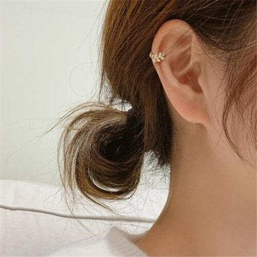 Temperament Female 1 pcs Leaf Shape Crystal Earrings Non-Pierced Earrings for Women Fashion Jewelry Accessories