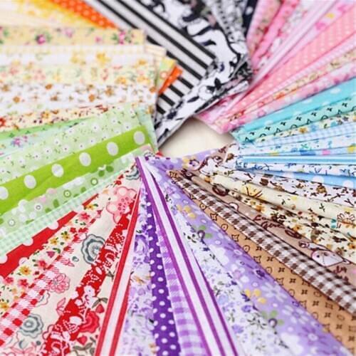 50pcs small Fabric Sewing Patchwork Felt Needlework 10*10cm DIY Handmade Floral Printed Cotton Fabric FAB11