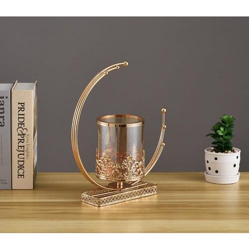 New home decoration candle Taipei European light luxury candlestick creative iron candlestick glass retro wind-proof candlestick