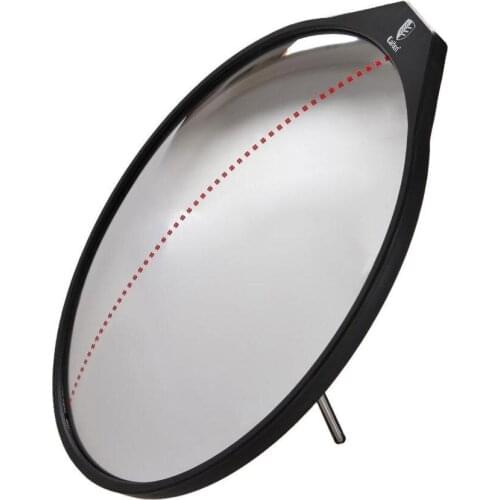 Convex Mirror Placed On The Ground As A Golf Training Aid For Swing Practice B7M6