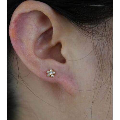 Stud Earring New Hot Sell Trendy Super Shiny Pearl Flower 925 Sterling Silver stud Earrings for Women Wholesale Silver Jewelry