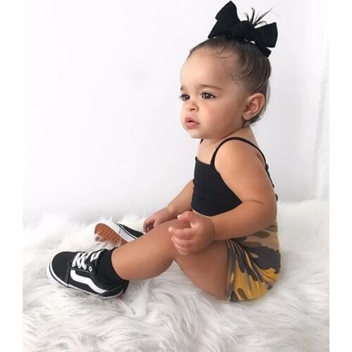 2Pcs Baby Summer Outfit, Solid Color Spaghetti Straps Crop Tops + Camouflage Shorts Suit for Toddler Girls, 0-3 Years