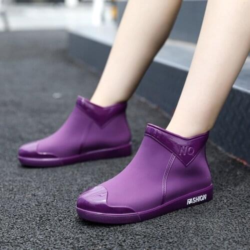 Rain Boots Womens Rubber Boots Woman Water-proof Rainboots Anti-skid Colorful Unisex Ankle Boots Light Water Boots Flat Heels