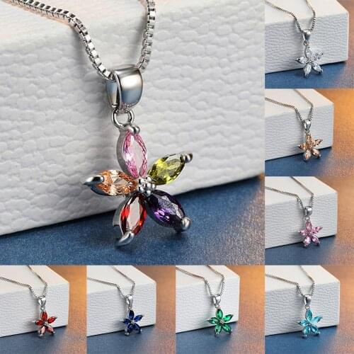 Simple Female Blue Crystal Pendant Necklace Cute Flower Chain Necklaces For Women Charm Bridal Rainbow Wedding Necklace