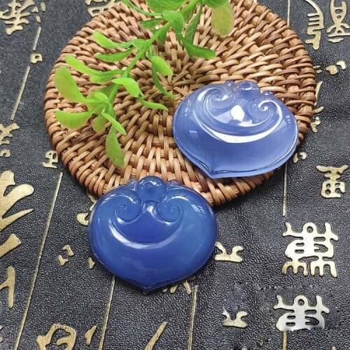 Fine jewelry Natural chalcedony baby lock Blue Agate auspicious cloud lock pendant jade pendant