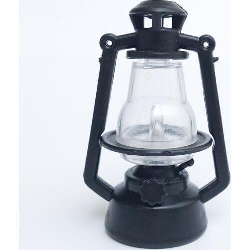 G08-X107 children baby gift Toy 1:12 Dollhouse mini Furniture Miniature rement black Kerosene lamp 1pcs