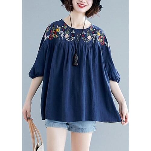 Plus Size Women Cotton Linen Tops T-shirt New Summer Sweet Style Floral Embroidery Tshirt Loose Fmale Tops Tees Lantern Sleeve