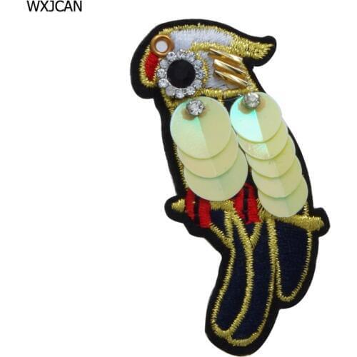 WXJCAN new vivid bird brooch women Non-woven fabric acrylic slice handmade vintage brooches fashion Size 65mm*35mm