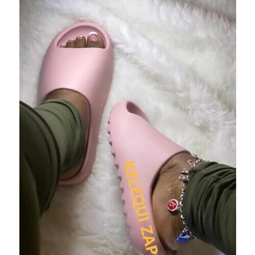 2021 Beige Fashion Slippers For Women Solid Color Casual Home Slipper Shoes Eva Non-slip Shoes Beach Slides Shower Slippers