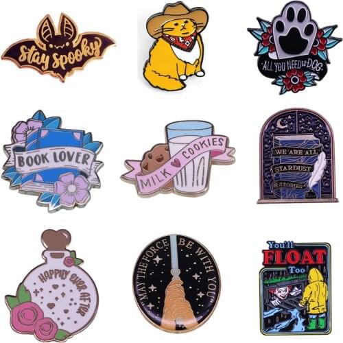 G2041 Fashion Brooch Cute Cat Enamel Pin Badge Pins Cartoon Brooches Jewelry Badges For Clothes Kids Gifts