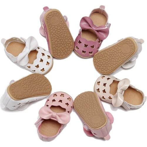 0-18M Baby PU Leather Girls Moccasins Hollow Out Shoes Bow Fringe Soft Soled Non-slip Footwear Crib Shoes
