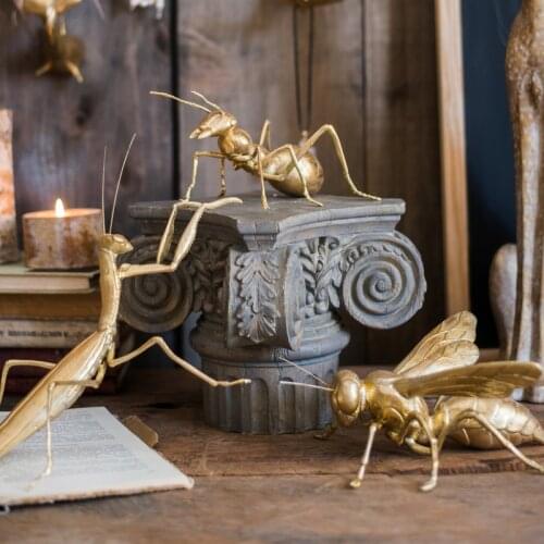 Giant insect ornaments resin crafts bee sting ants art golden neoclassical decoracion hogar home decoration accessories modern