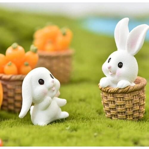 Miniatures Cartoon Rabbit Carrot Animal Figurine Resin Craft Mini Home Cake Decoration Accessories Desk Office Fairy Garden