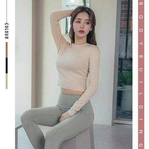 Winter and winter fashion long sleeve yoga jacket women outdoor sports fitness