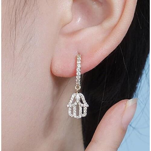 2021 New Charms Hip Hop CZ Stone Paved Bling Ice Out Hand of Fatima Stud Earrings for Men Women Unisex Fashion Jewelry Ear Ring