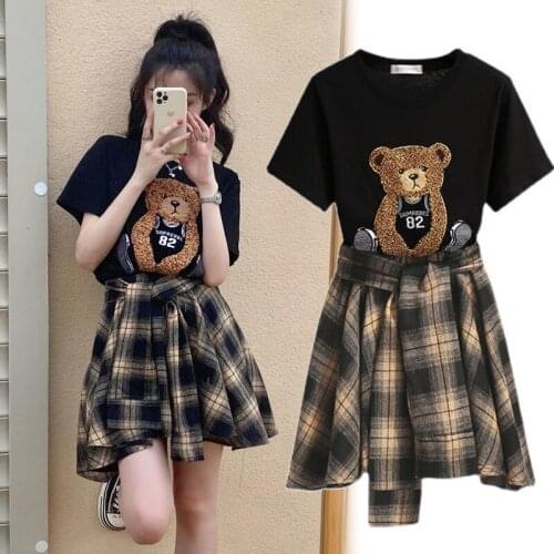 Girl Lovely Costume Salt Suit Womens Summer Fashion Bear T-shirt + PLAID RUFFLE SKIRT Two Pieces of Fried Street Skirt