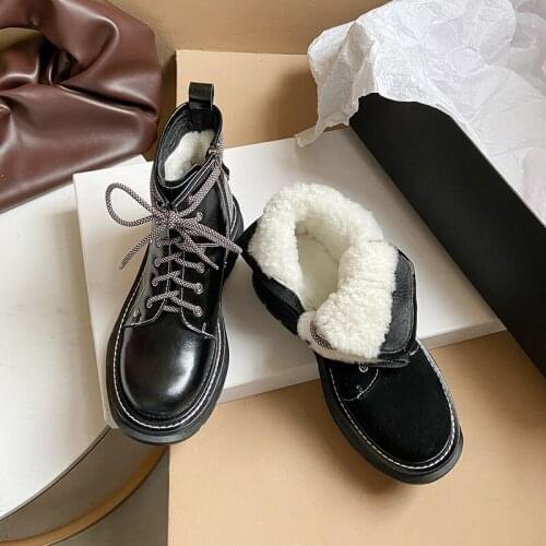 2020 New Genuine Leather Snow Boots Women Warm Wool Winter Boots Female Shoes Lace Up Fashion Thick Fur Ankle Boots