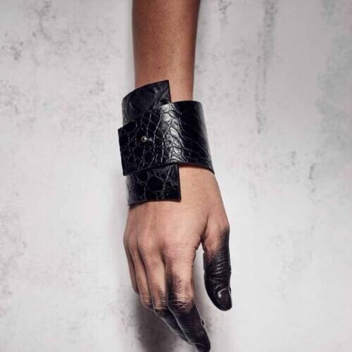 TOTABC Luxury Crack Punk Black Leather Bracelets For Women Choose Designer Handmade Leather Jewelry Christmas Gift