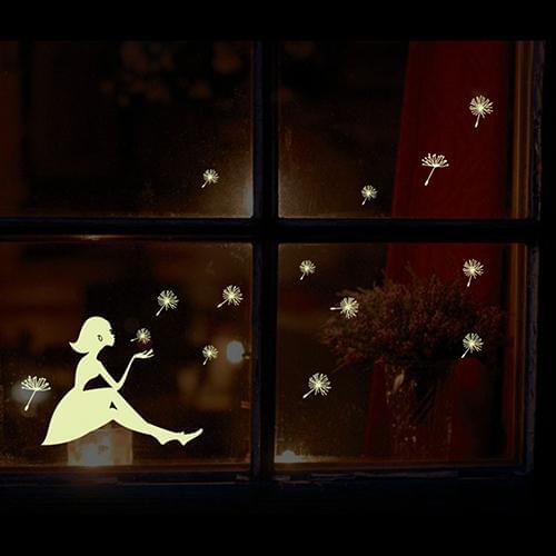 1Set DIY Fluorescent Luminous Sticker Glow Dark Star Moon Eiffel Tower Room Decoration Stickers Party Birthday For Kids Toy Gift