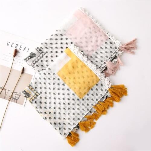 110*110Cm Spain Fashion Brand Design Scarf Lace Floral Print Viscose Scarves Square Handkerchief Wrap Neck Snood Muslim Hijab