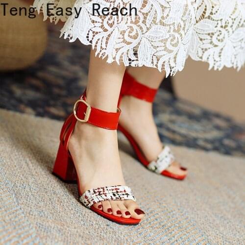 2021Summer Comfortable Ankle Straps Womens Sandals Casual Woman Elegant Block Heels Classic Girls Sandals Party Shoes