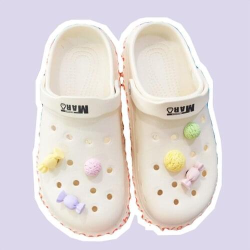 Bundle Cute Ice Cream Shoes Charms for Croc 2021 Fashion DIY Rainbow Candy Garden Shoes Buckle High Quality Croc Charms Designer