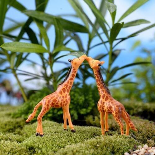 1/2PcsPortal Miniature Giraffe Deer Lovely Animals For Garden Home Decoration Little Mini Toys Diy Accessories Bonsai Figures