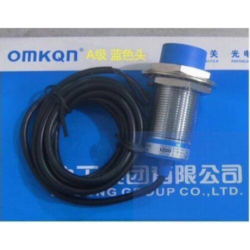 LJ30A3-15-Z/AY Blue Head Inductance Type Near Switch Direct Three Line PNP Often Close Proximity switch