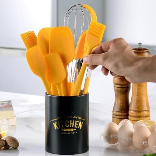 Silicone Baking Utensils Set Food Grade Non Stick Butter Scraper Brush Eggbeater Cake Baking Set With Storage Box Kitchen Tools