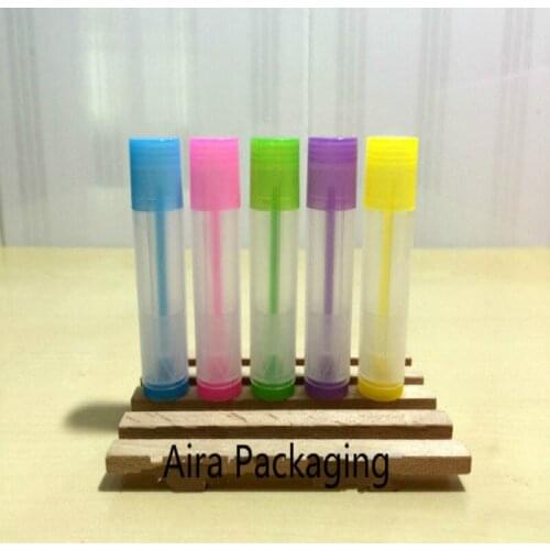 Empty Handmade Cosmetic Lip Balm Containers 5ML Round Plastic Simple Lipstick Filler Lip Beauty Tool100pcs/lot