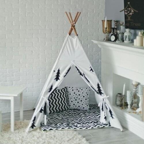 Fessyc@New design small tree indian teepee childrens indoor princess dollhouse games tent house Indian wooden canvas tent
