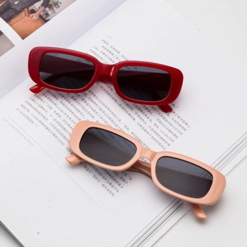 Brand Luxury Designer Women Sun Glasses Small Square PC Frame Sunglasses Vintage Trendy Eyewear oculos feminino lunette Gafas
