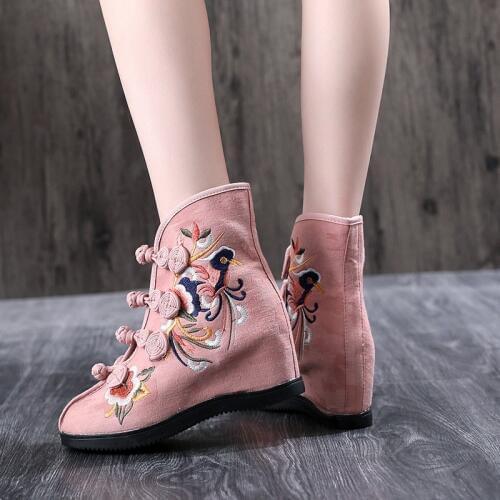 Ladies Floral Vintage Women Boots Casual Flats Embroidery Zapatos De Mujer Cotton Womens Fashion Shoes Woman Boot Harajuku