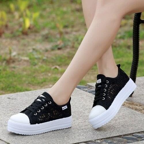 Summer Women Shoes Casual Cutouts Lace Canvas Shoes Hollow Floral Breathable Platform Flat Shoe White Black 35-42