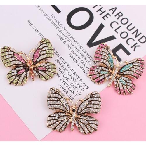 LUBOV Vivid Like Colorful Crystal Butterfly Brooch Pin Gold Color Metal Brooches Pins Elegant Women Christmas Gift Jewelry 2019
