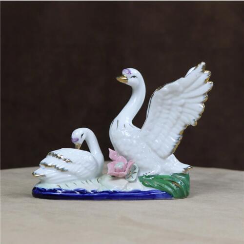 Porcelain Lovers Swan Miniature Ceramic Swan Couple Statue Lotus Ornament Wedding Decor Valentines Day Gift Craft Accessories