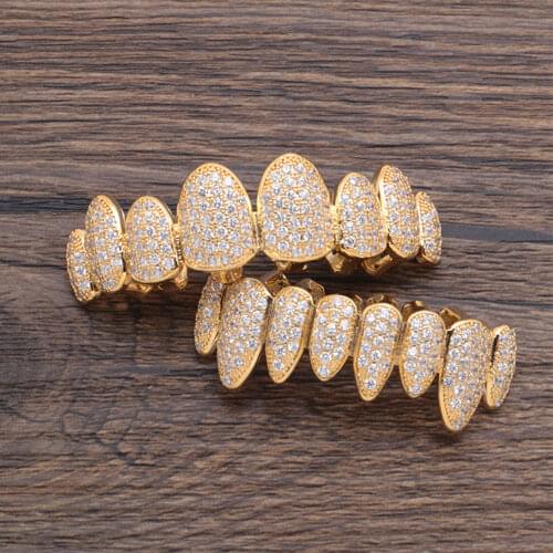 Men Iced Out Grillz Vampire Fangs Faker Teeth Top Bottom Gold Grills On Teeth For Rapper Tooth Caps Punk Body Jewelry Gift