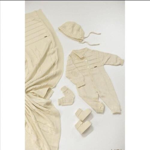 Nipperland Knitted Italian brand newborn set