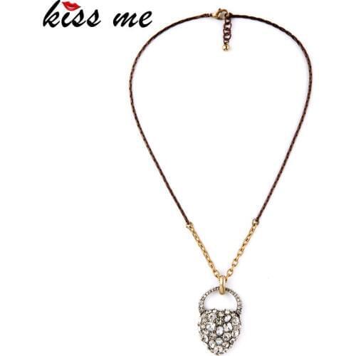 Free Shipping No Minimum Order Personality Inlay Zircon Heart Pendant Necklace Factory Wholesale