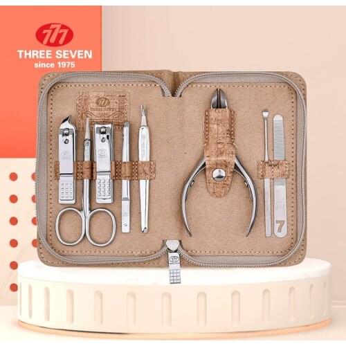 THREE SEVEN/777 Nail Clippers Manicure Set Cuticle Pusher/Nail file/Earpick 8 in 1 Pedicure Care Classic Luxury Tools