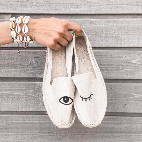Insta Street Style Winking Eye Embroidery Women Espadrilles Flats Summer Slip on Casual Flat Shoes Woman Hemp Sole Canvas Shoes