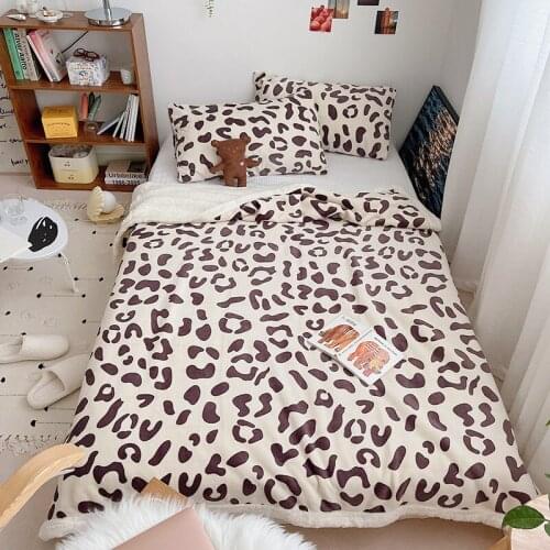 Thicken Throw Blanket Fashion Heart Leopard Print AB Side Velvet Cashmere Blandets Dot Star Moon Kids Adult Bedding Home Textile
