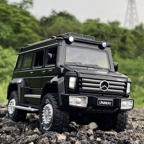 1:28 Unimog U5000 Off-road Vehicle Alloy Car Model Diecasts & Toy Vehicles Metal Car Model Sound and light Collection Kids Gifts