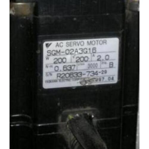 Servo pack with reducer 1: 5 SGM-02A3G16 , Used one , 90% appearance new , 3 months warranty