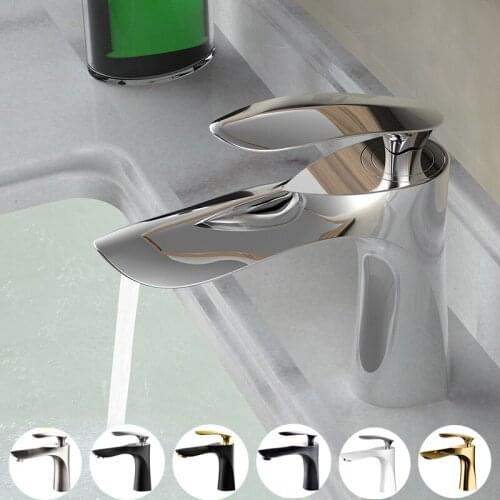 Gold Faucet Luxury Design European-Style Faucet Quality Pulling Hot And Cold Water Mixing Golden Kitchen Faucet